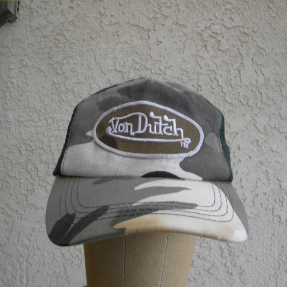 Von Dutch Accessories - Von Dutch Camo mesh snap back